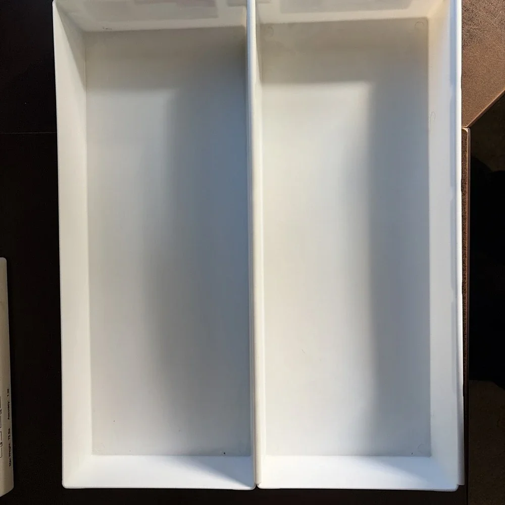 Rubbermaid vintage drawer
